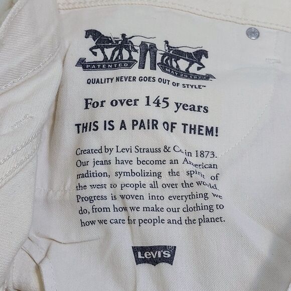 Levi's 469 Men's W41 Inseam 12" Loose Fit Denim Shorts Cream 100% Cotton NEW! - Picture 6 of 11